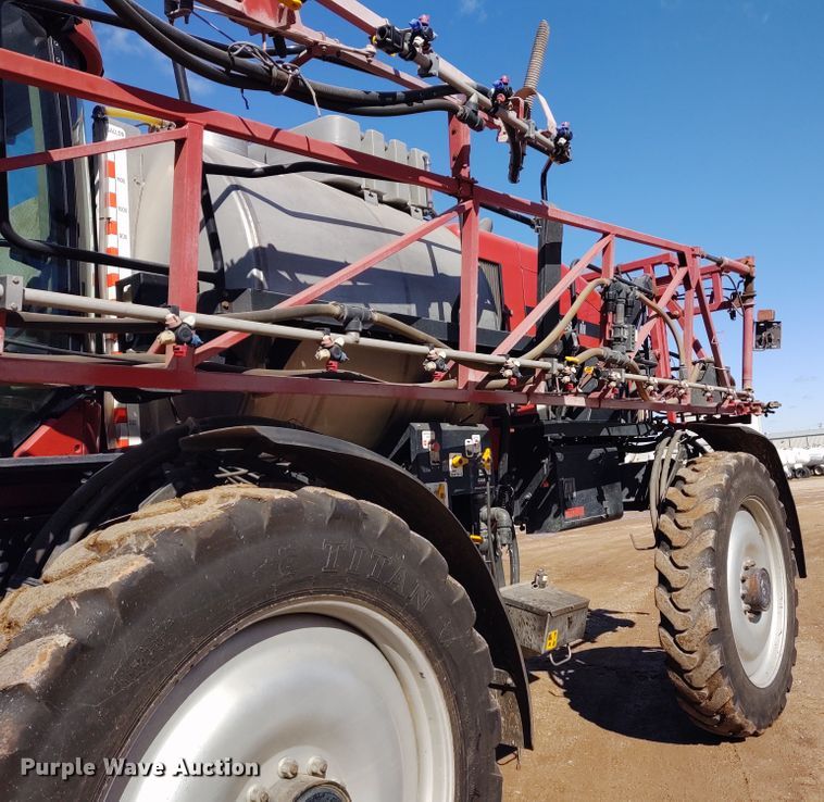 image for item DE6879 2007 Case SPX4420 sprayer