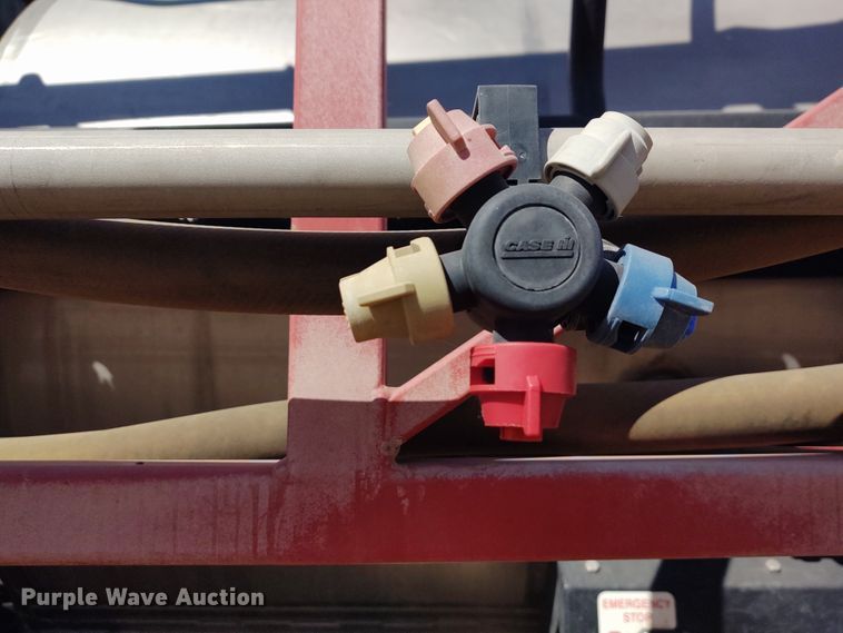 image for item DE6879 2007 Case SPX4420 sprayer