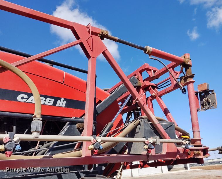 image for item DE6879 2007 Case SPX4420 sprayer