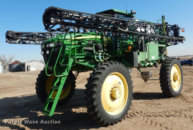 image for item DG5927 2009 John Deere 4830 sprayer