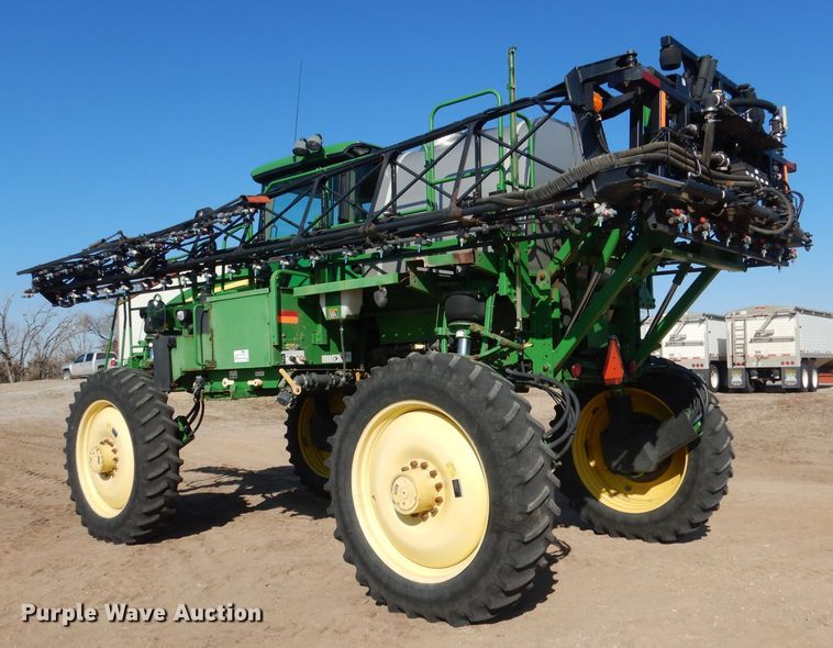 image for item DG5927 2009 John Deere 4830 sprayer