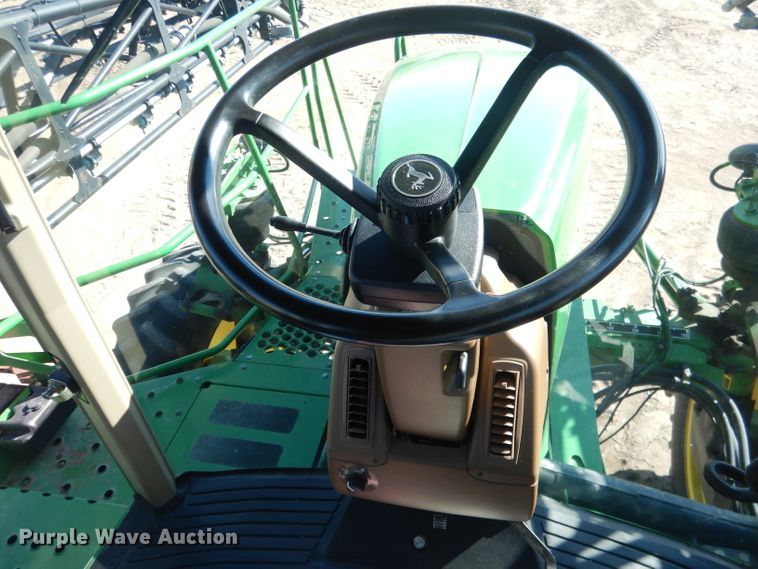 image for item DG5927 2009 John Deere 4830 sprayer