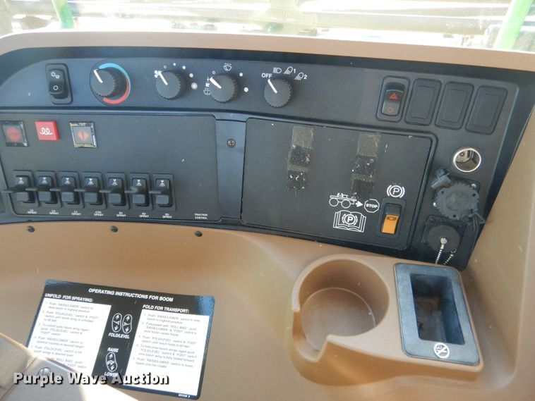 image for item DG5927 2009 John Deere 4830 sprayer