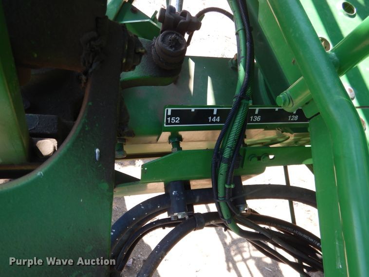 image for item DG5927 2009 John Deere 4830 sprayer