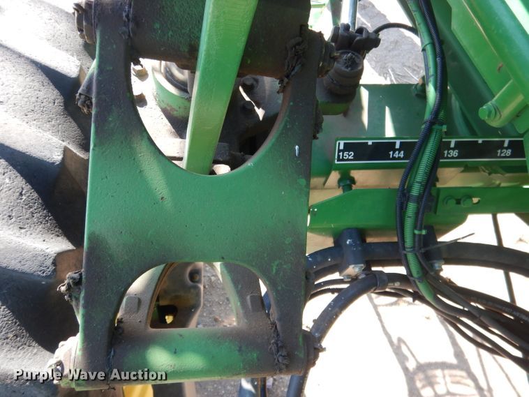 image for item DG5927 2009 John Deere 4830 sprayer