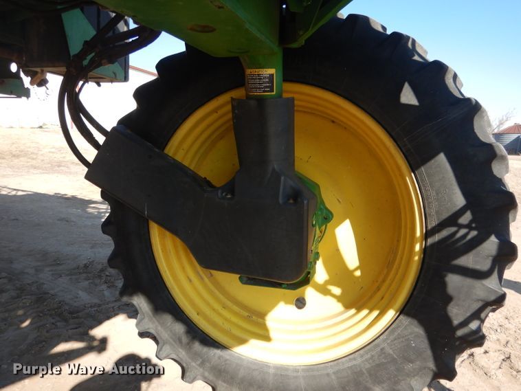 image for item DG5927 2009 John Deere 4830 sprayer