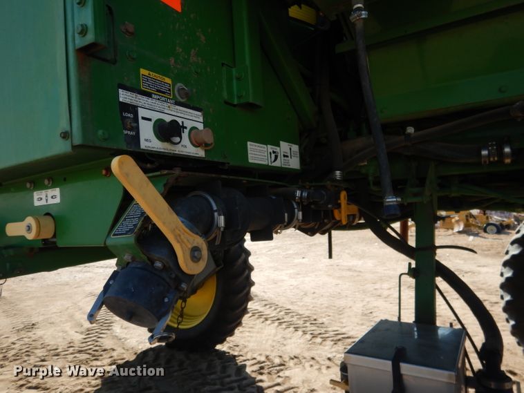 image for item DG5927 2009 John Deere 4830 sprayer