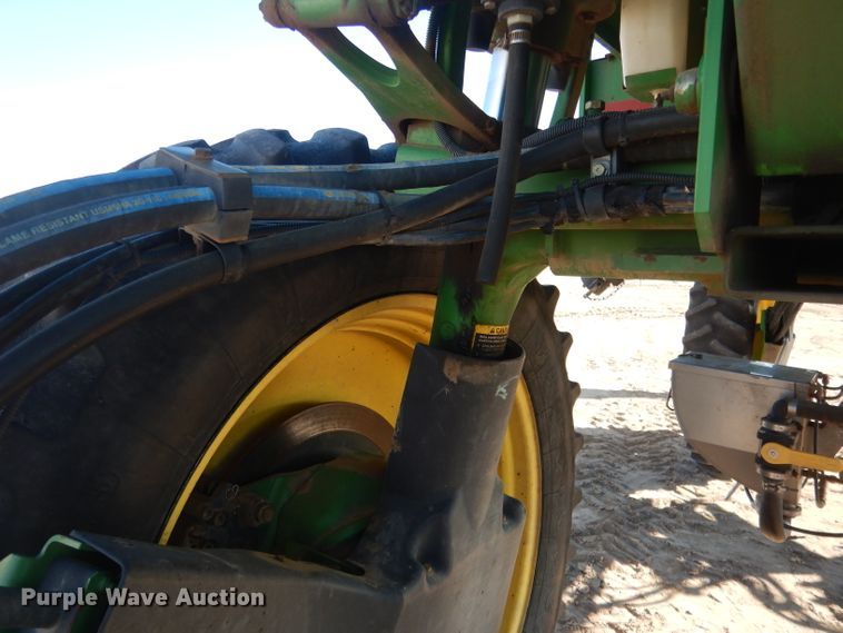 image for item DG5927 2009 John Deere 4830 sprayer