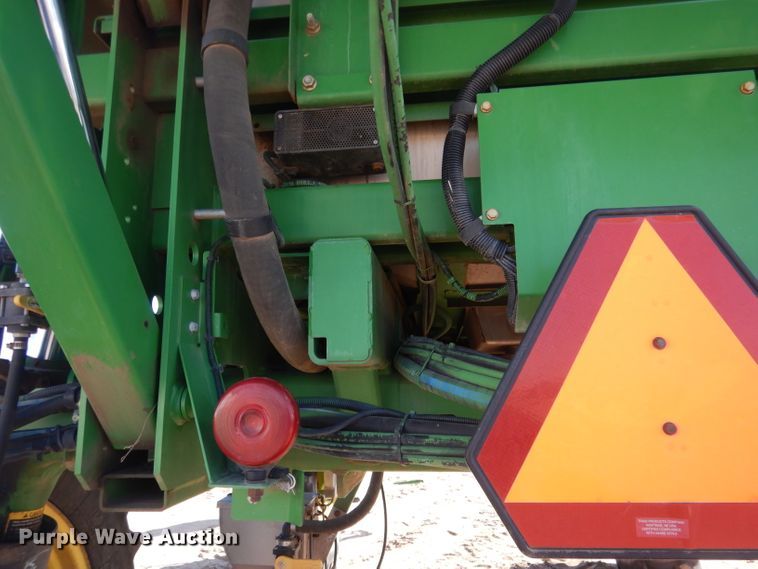 image for item DG5927 2009 John Deere 4830 sprayer