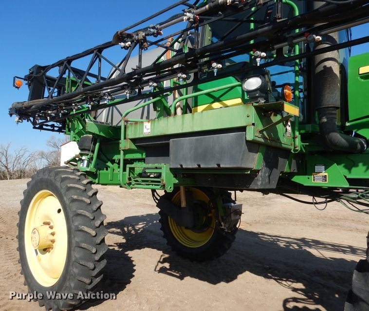 image for item DG5927 2009 John Deere 4830 sprayer