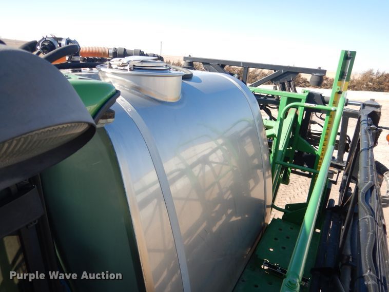 image for item DG5927 2009 John Deere 4830 sprayer