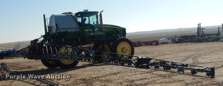 image for item DG5927 2009 John Deere 4830 sprayer