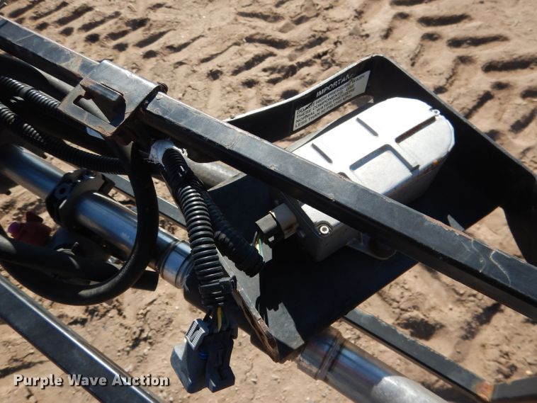 image for item DG5927 2009 John Deere 4830 sprayer