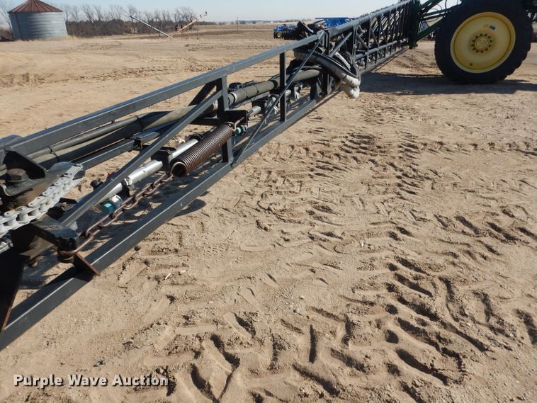 image for item DG5927 2009 John Deere 4830 sprayer