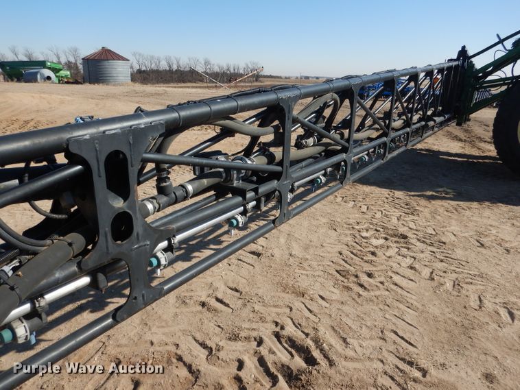 image for item DG5927 2009 John Deere 4830 sprayer