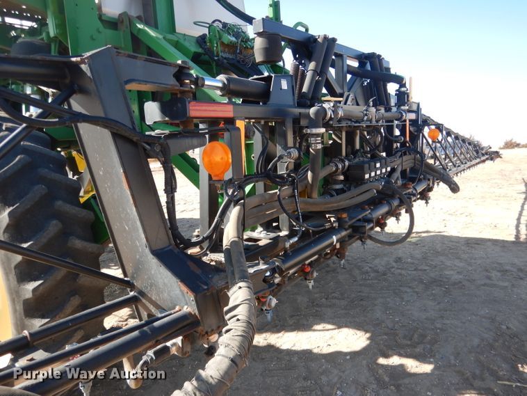 image for item DG5927 2009 John Deere 4830 sprayer