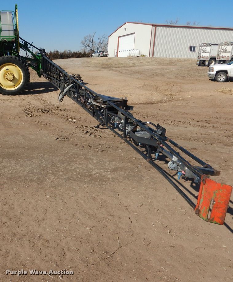 image for item DG5927 2009 John Deere 4830 sprayer