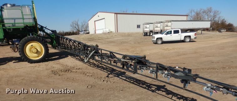 image for item DG5927 2009 John Deere 4830 sprayer