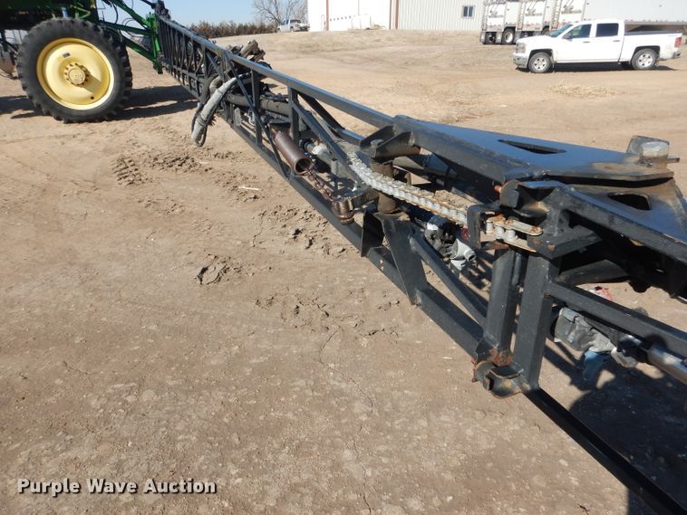 image for item DG5927 2009 John Deere 4830 sprayer