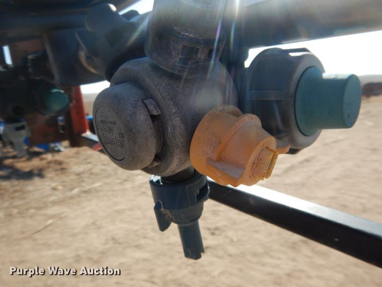 image for item DG5927 2009 John Deere 4830 sprayer