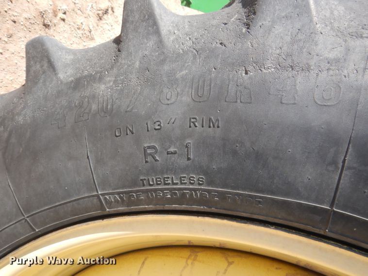 image for item DG5927 2009 John Deere 4830 sprayer