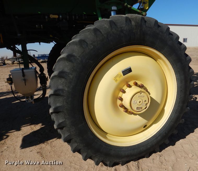 image for item DG5927 2009 John Deere 4830 sprayer