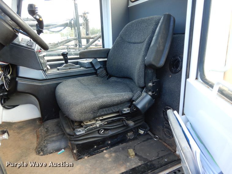 image for item DG6749 2008 SpraCoupe 4460 sprayer