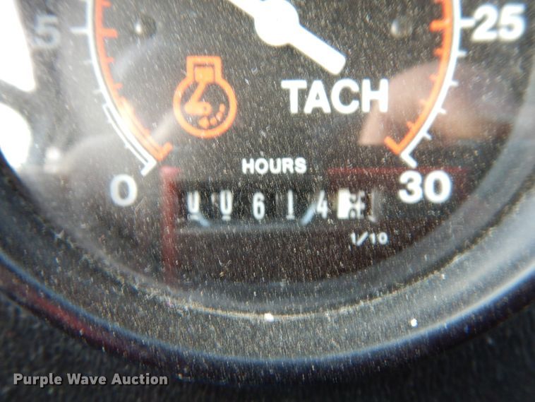 image for item DG6749 2008 SpraCoupe 4460 sprayer