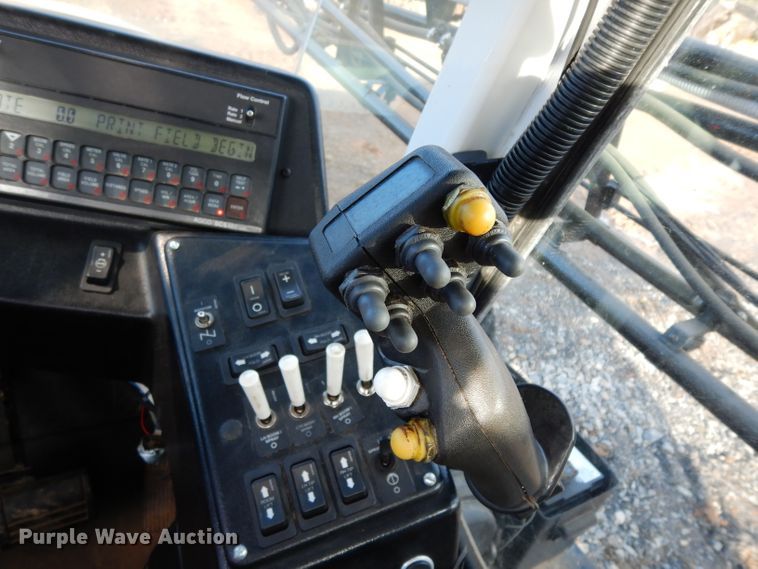 image for item DG6749 2008 SpraCoupe 4460 sprayer