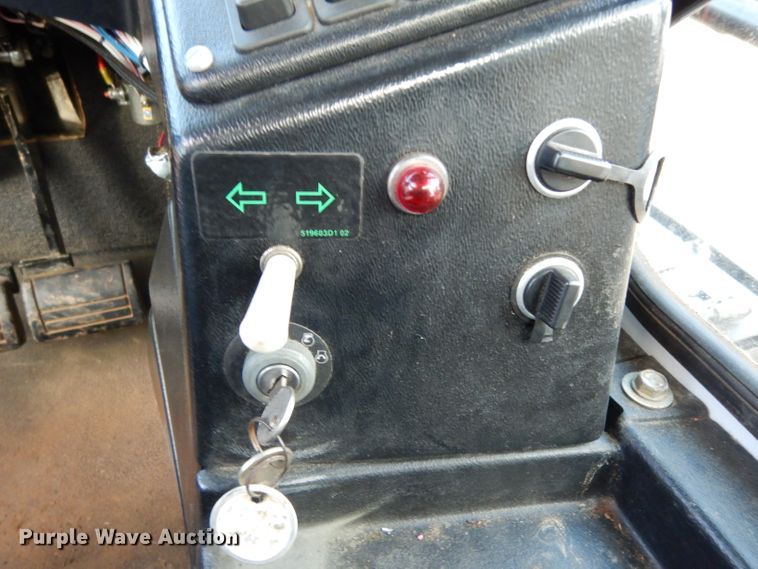 image for item DG6749 2008 SpraCoupe 4460 sprayer