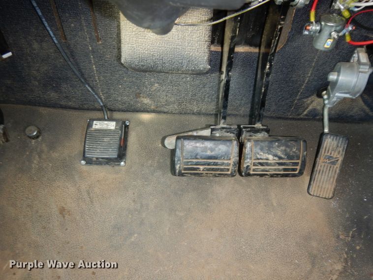 image for item DG6749 2008 SpraCoupe 4460 sprayer