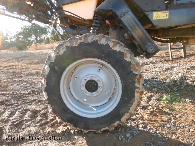 image for item DG6749 2008 SpraCoupe 4460 sprayer