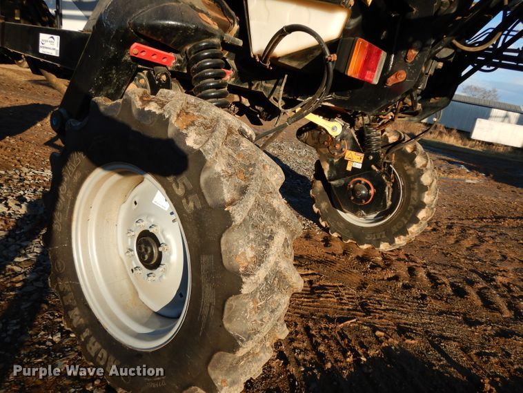 image for item DG6749 2008 SpraCoupe 4460 sprayer