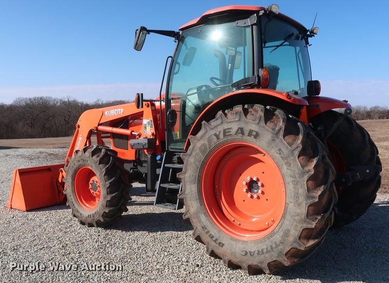 image for item DH0852 2017 Kubota M6-141 MFWD tractor