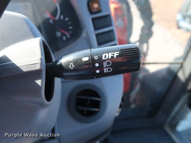 image for item DH0852 2017 Kubota M6-141 MFWD tractor