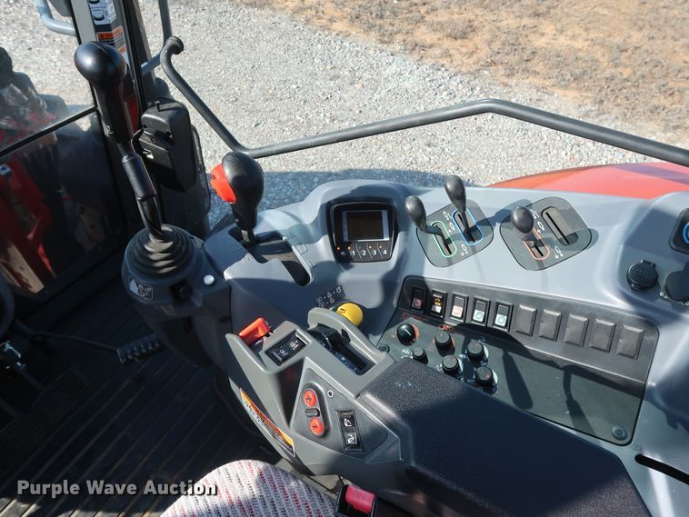 image for item DH0852 2017 Kubota M6-141 MFWD tractor