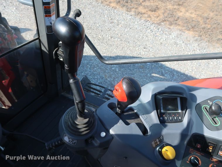 image for item DH0852 2017 Kubota M6-141 MFWD tractor