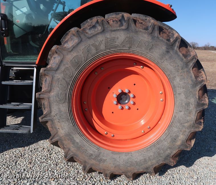 image for item DH0852 2017 Kubota M6-141 MFWD tractor