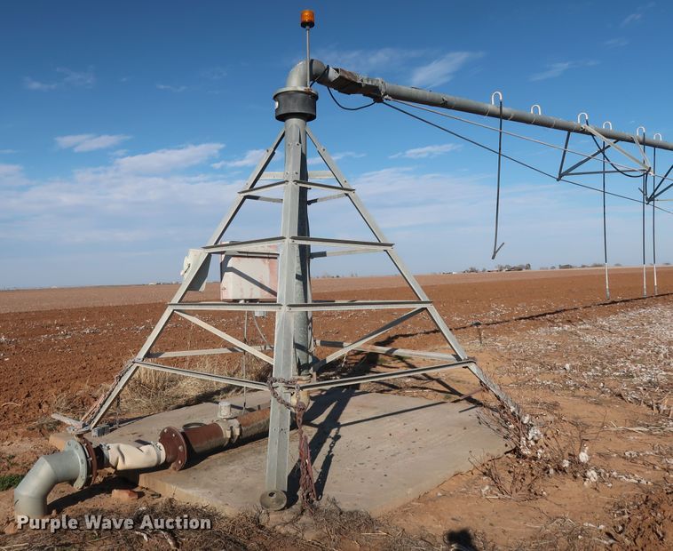 image for item DH0858 Zimmatic center pivot