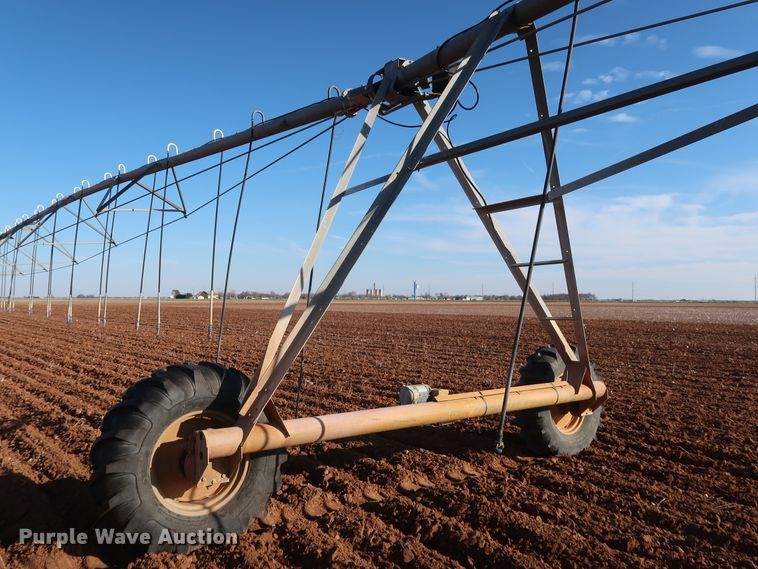 image for item DH0858 Zimmatic center pivot