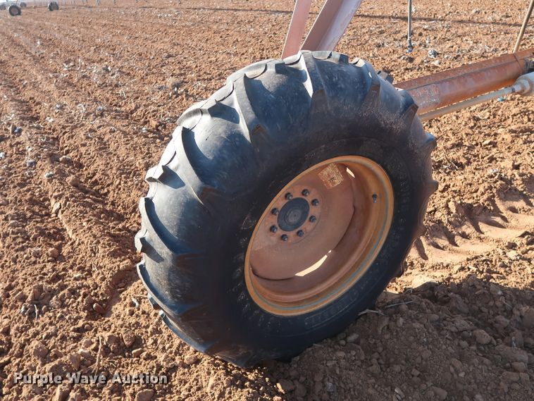 image for item DH0858 Zimmatic center pivot