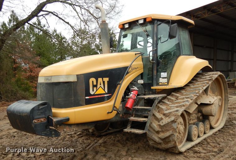 image for item DH2298 2000 Caterpillar Challenger 55 tractor