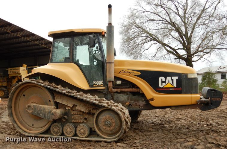 image for item DH2298 2000 Caterpillar Challenger 55 tractor