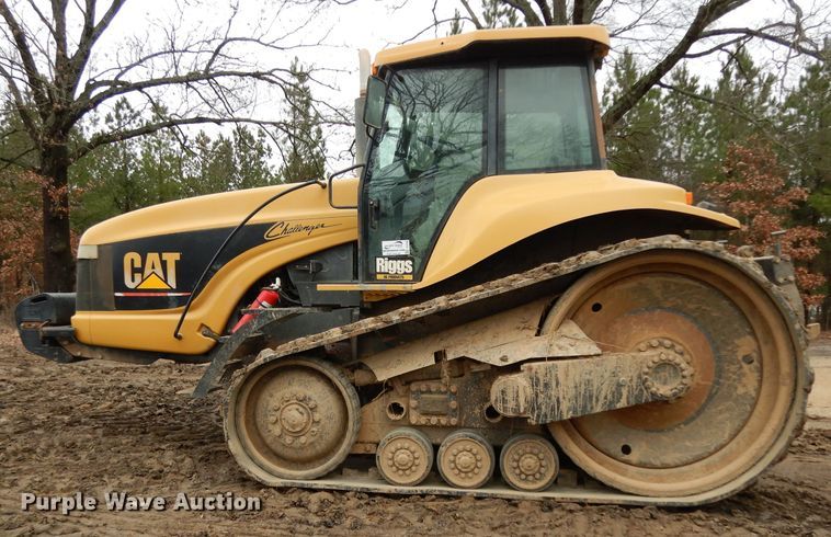 image for item DH2298 2000 Caterpillar Challenger 55 tractor