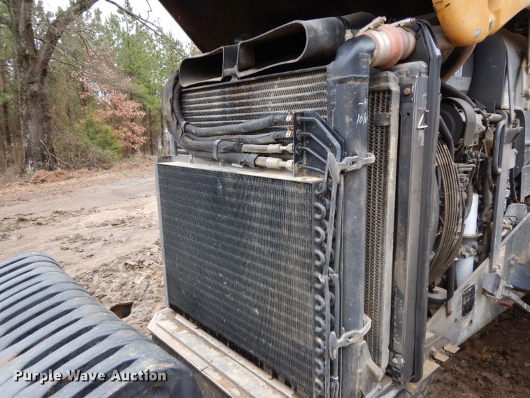 image for item DH2298 2000 Caterpillar Challenger 55 tractor