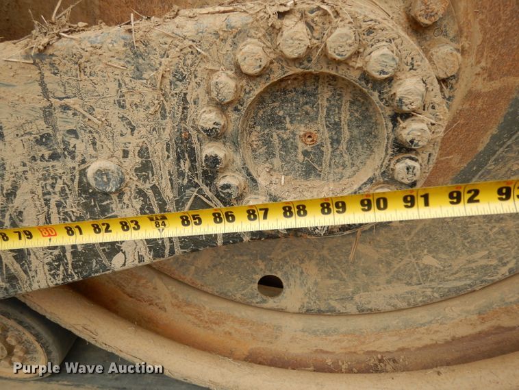 image for item DH2298 2000 Caterpillar Challenger 55 tractor