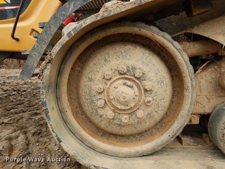 image for item DH2298 2000 Caterpillar Challenger 55 tractor