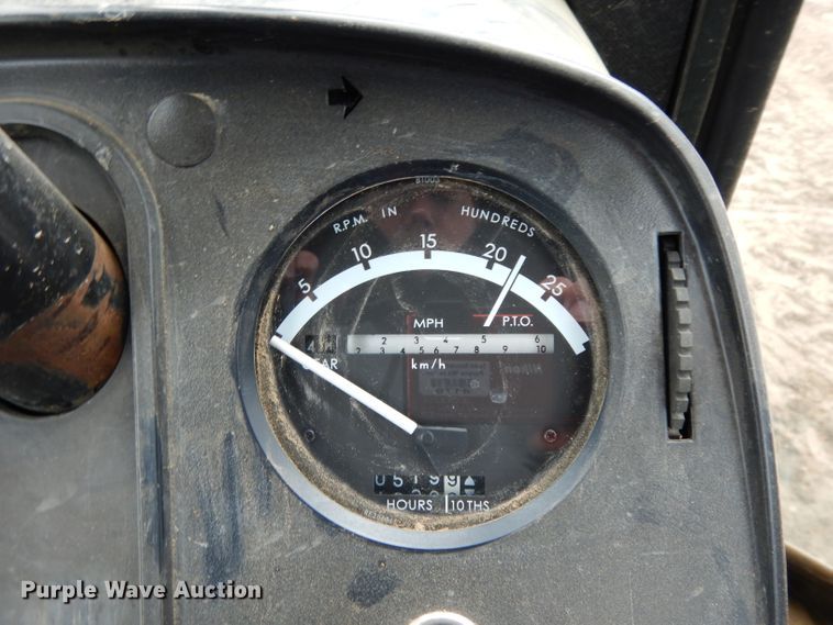 image for item DH2299 1982 John Deere 4840 tractor