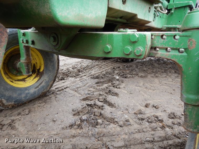 image for item DH2299 1982 John Deere 4840 tractor