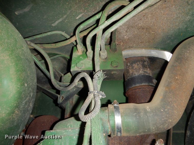 image for item DH2299 1982 John Deere 4840 tractor